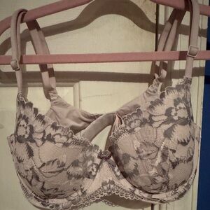 Victoria Secret 32D Lined Demi Elegant Lace Underwire Bra
